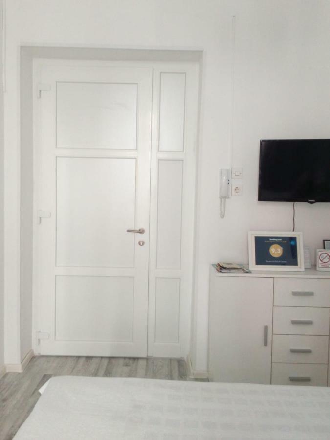 Studio In Pula Center ภายนอก รูปภาพ
