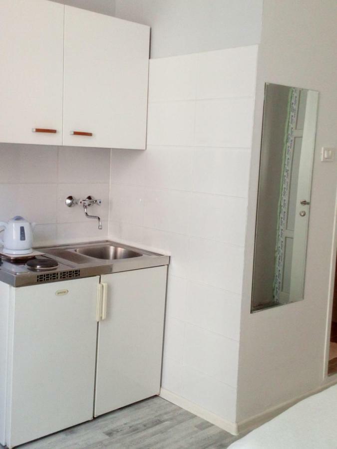 Studio In Pula Center ภายนอก รูปภาพ